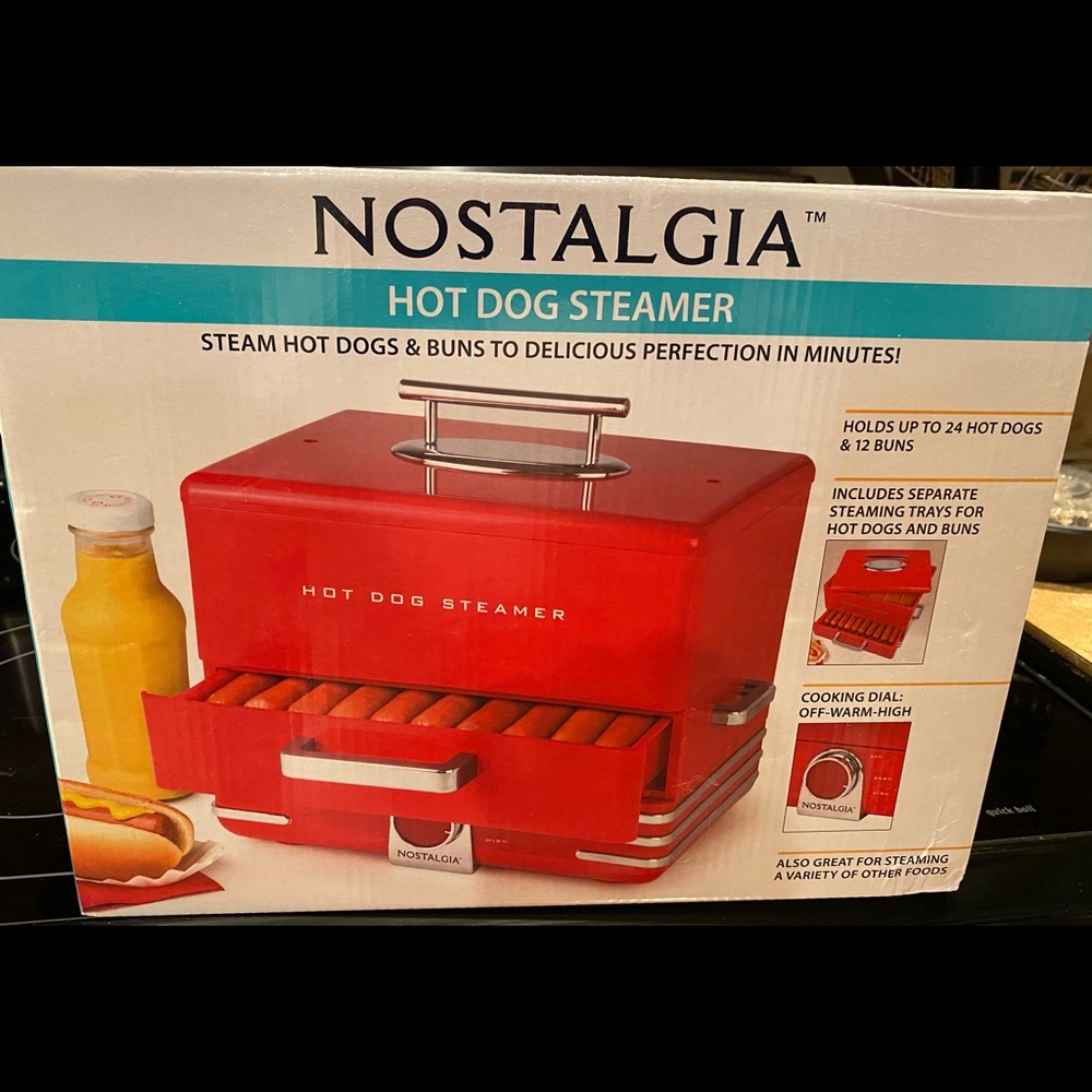 Hot dog steamer